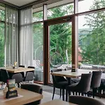 Aparthotel Czarny Kamien & Sklářská Poruba