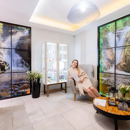 מלון דירות Czarny Kamien & שצ'קלארסקה פוראובה