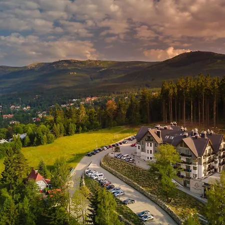 Czarny Kamien & Apart-hotel